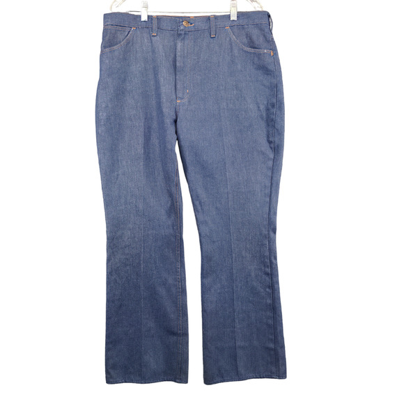 Wrangler Men's Regular Fit Bootcut Jeans Size 38x30 Blue Denim #82642NV - Picture 1 of 10